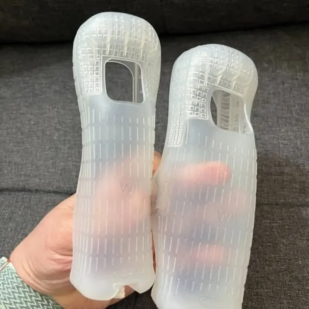 3 Nintendo Wii Remote Silicone Jackets